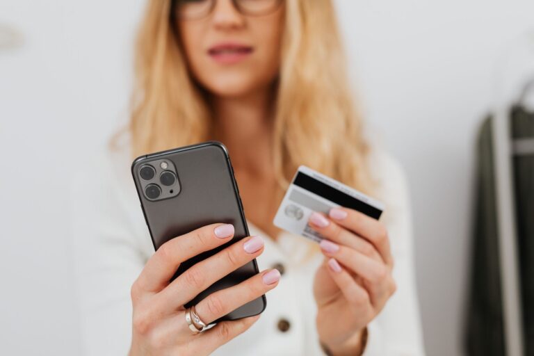 Quelles sont les tendances à surveiller dans le domaine du e-commerce ?
